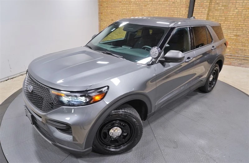 2025 Ford Explorer 6th Gen - Image 2 of 21
