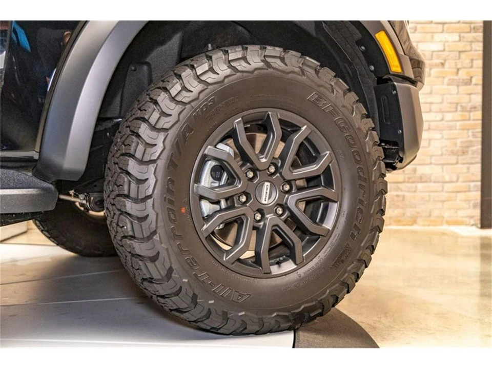 2025 Ford Ranger 5th Gen - Image 13 of 31