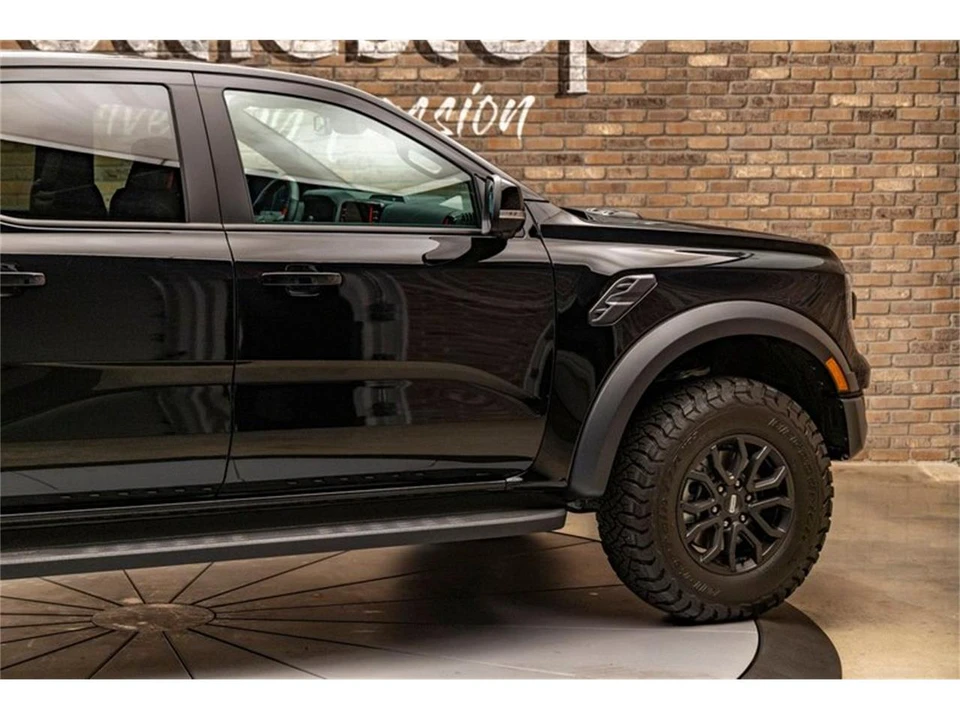 2025 Ford Ranger 5th Gen - Image 9 of 31