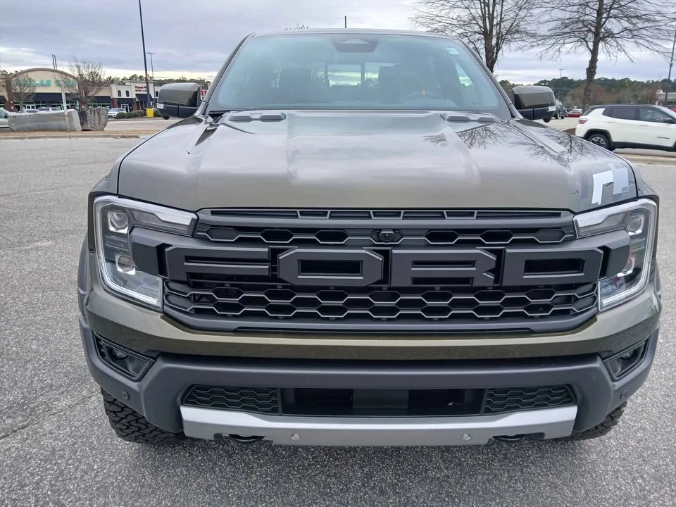 2025 Ford Ranger 5th Gen - Image 2 of 17