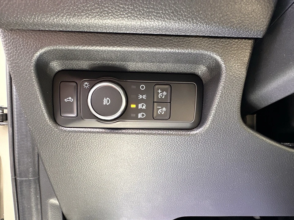 2025 Ford Ranger 5th Gen - Image 19 of 21