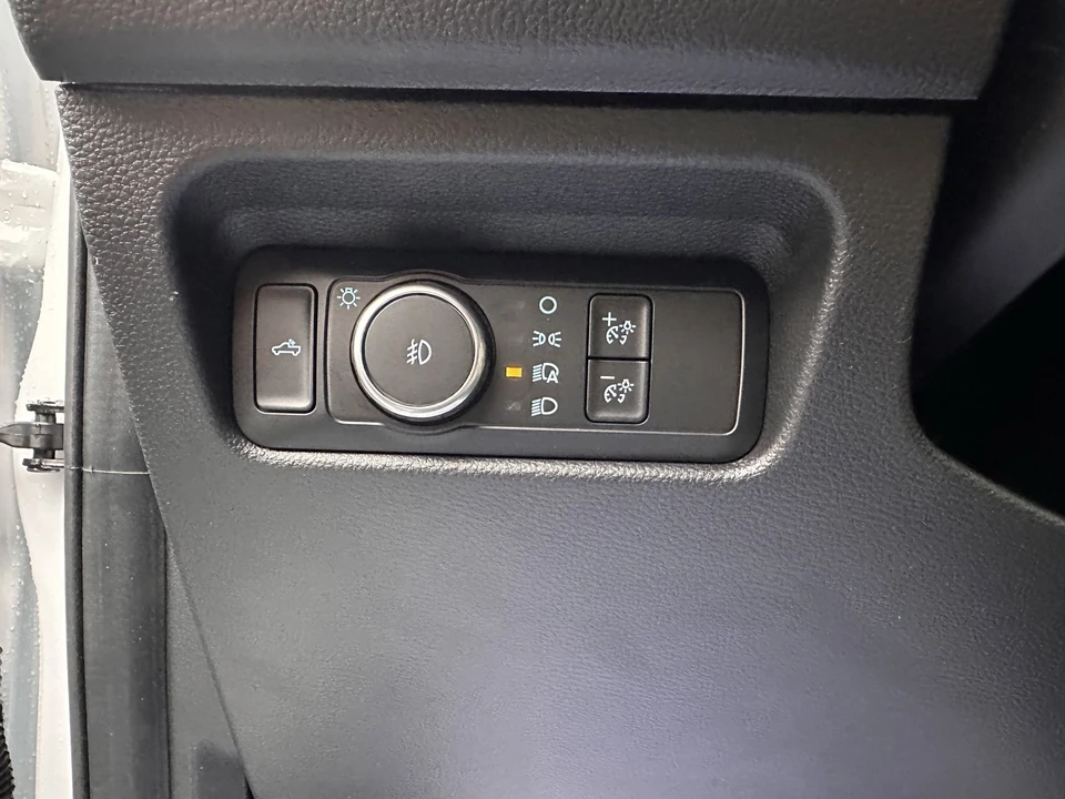 2025 Ford Ranger 5th Gen - Image 18 of 21