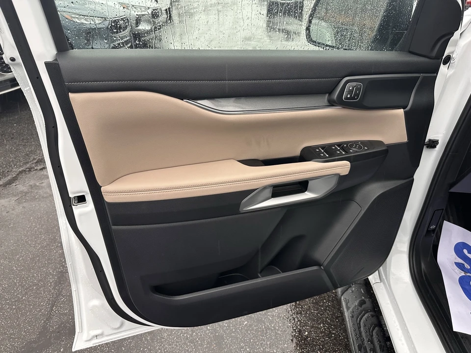 2025 Ford Ranger 5th Gen - Image 9 of 21