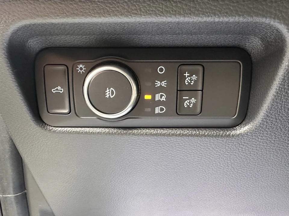 2025 Ford Ranger 5th Gen - Image 18 of 21