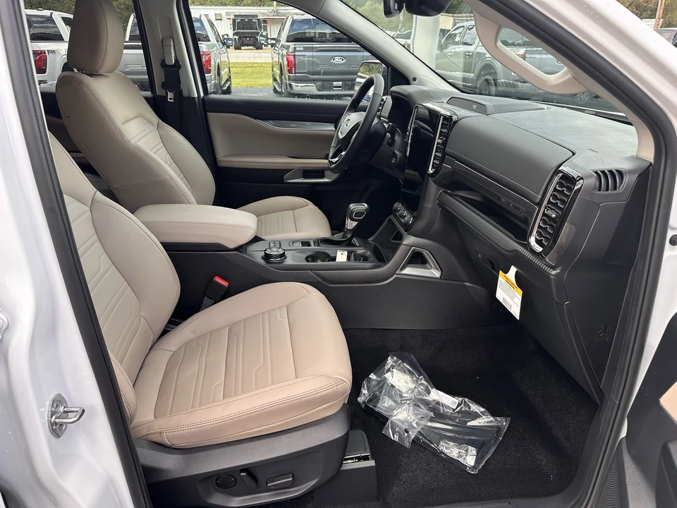 2025 Ford Ranger 5th Gen - Image 14 of 21