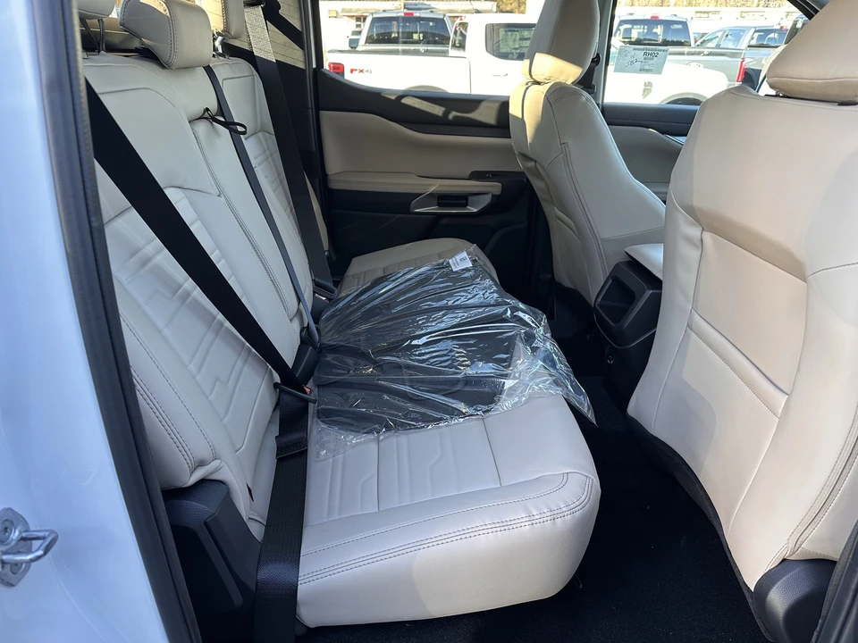 2025 Ford Ranger 5th Gen - Image 16 of 21