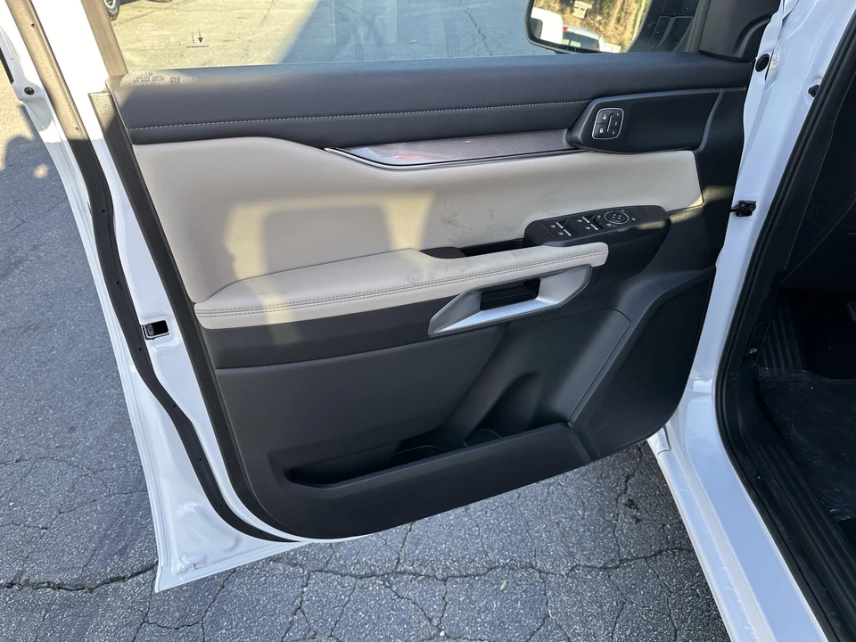 2025 Ford Ranger 5th Gen - Image 9 of 21