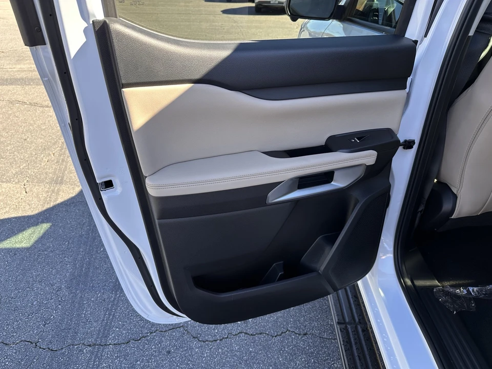 2025 Ford Ranger 5th Gen - Image 12 of 21