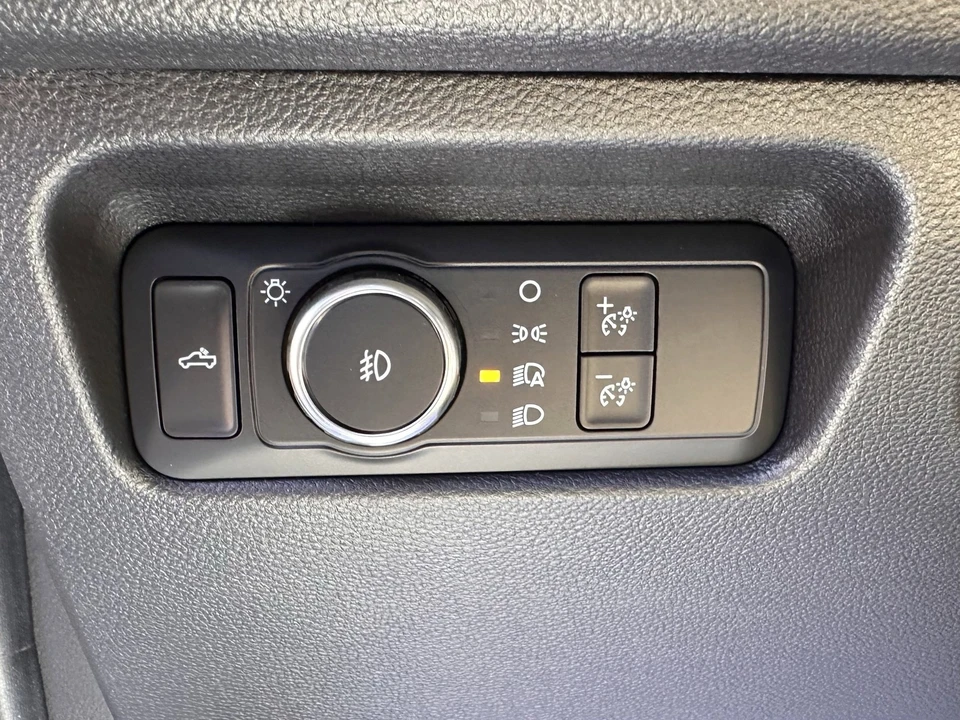 2025 Ford Ranger 5th Gen - Image 19 of 21