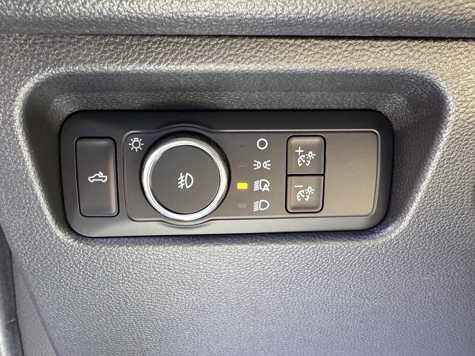 2025 Ford Ranger 5th Gen - Image 19 of 21