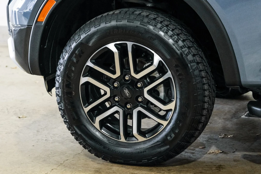 2025 Ford Ranger 5th Gen - Image 8 of 12