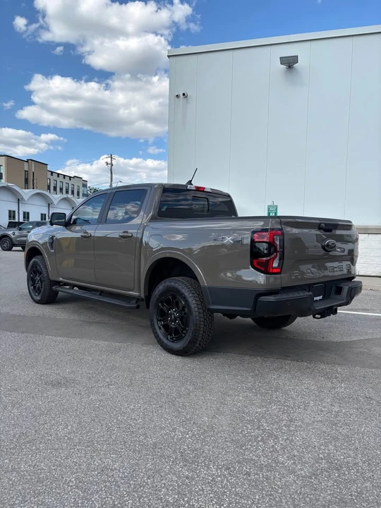 2025 Ford Ranger 5th Gen - Image 3 of 16