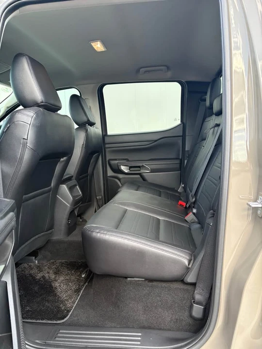 2025 Ford Ranger 5th Gen - Image 10 of 16