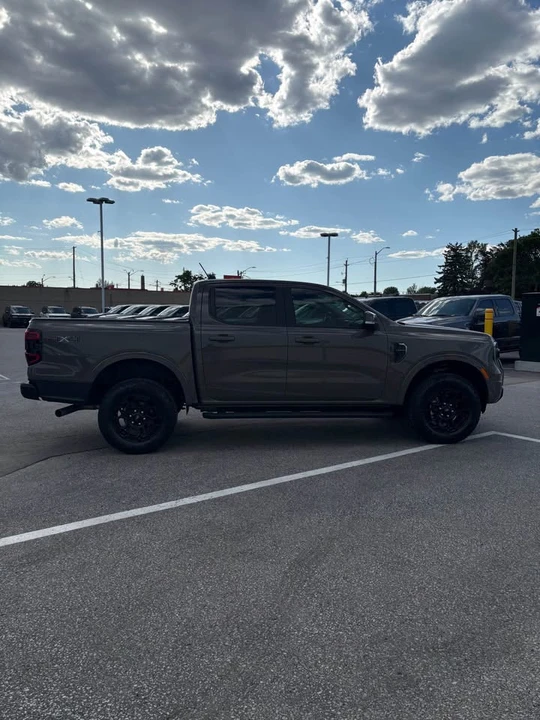2025 Ford Ranger 5th Gen - Image 7 of 16