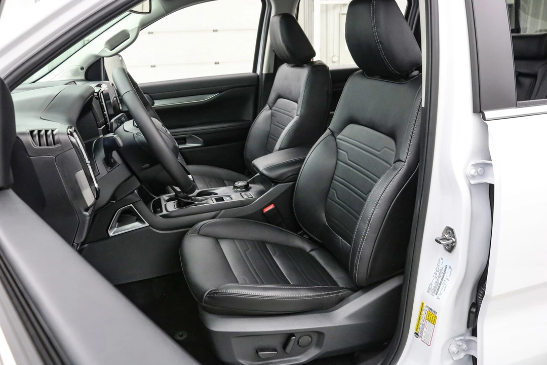 2025 Ford Ranger 5th Gen - Image 15 of 21