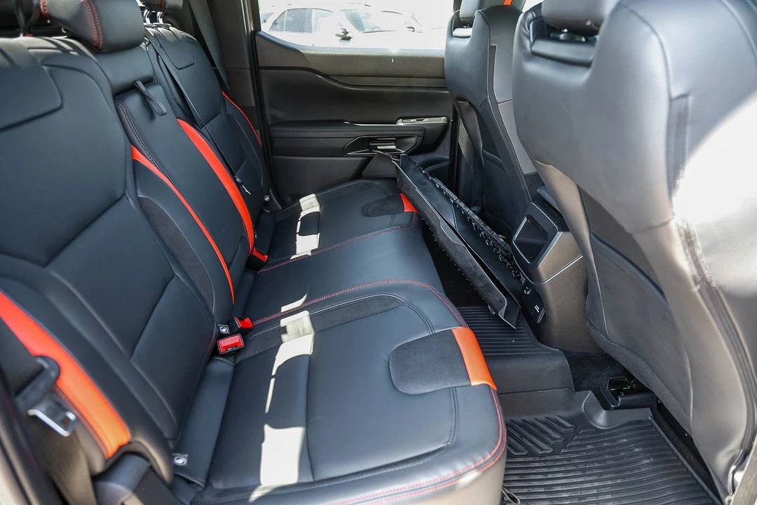 2025 Ford Ranger Raptor 5th Gen - Image 17 of 31