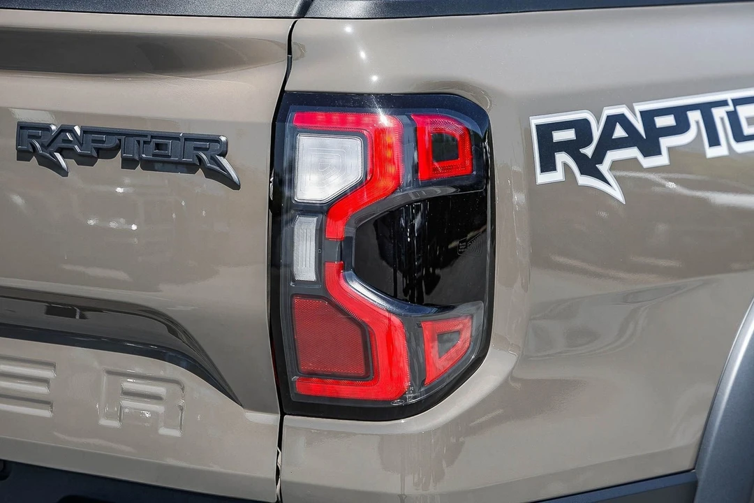 2025 Ford Ranger Raptor 5th Gen - Image 8 of 31