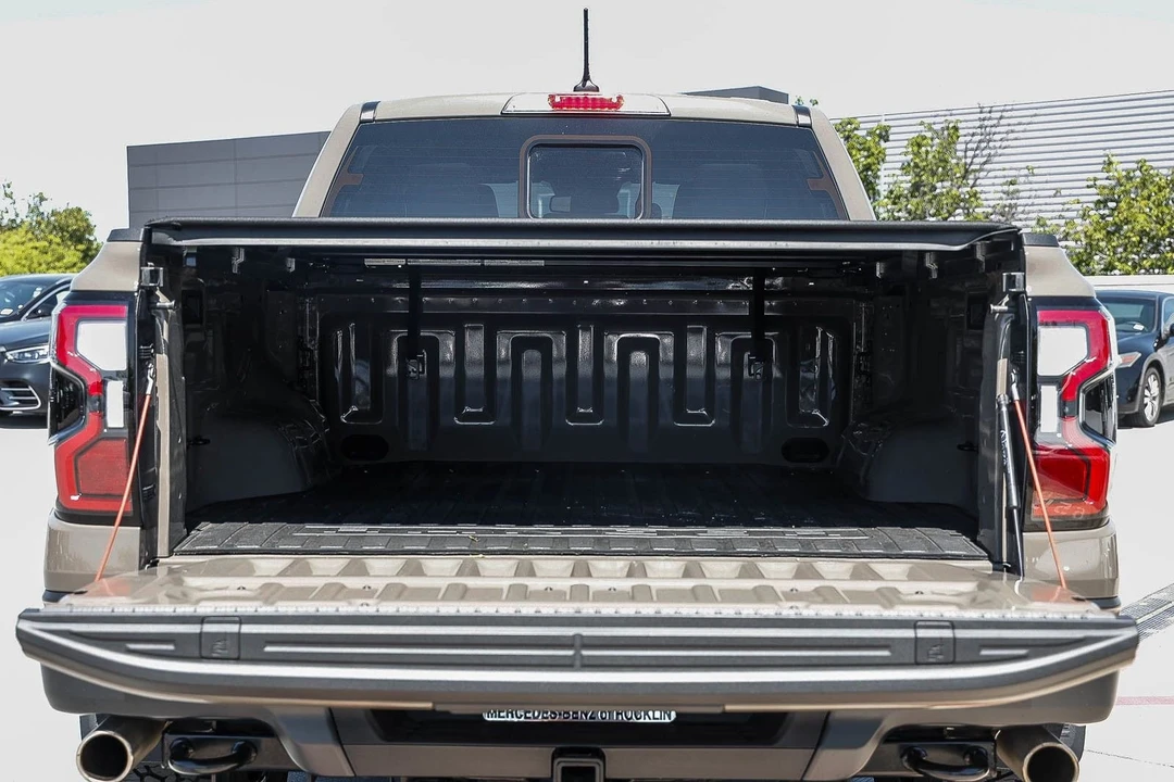 2025 Ford Ranger Raptor 5th Gen - Image 25 of 31