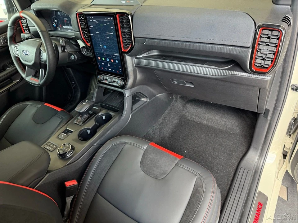 2025 Ford Ranger Raptor 5th Gen - Image 14 of 21
