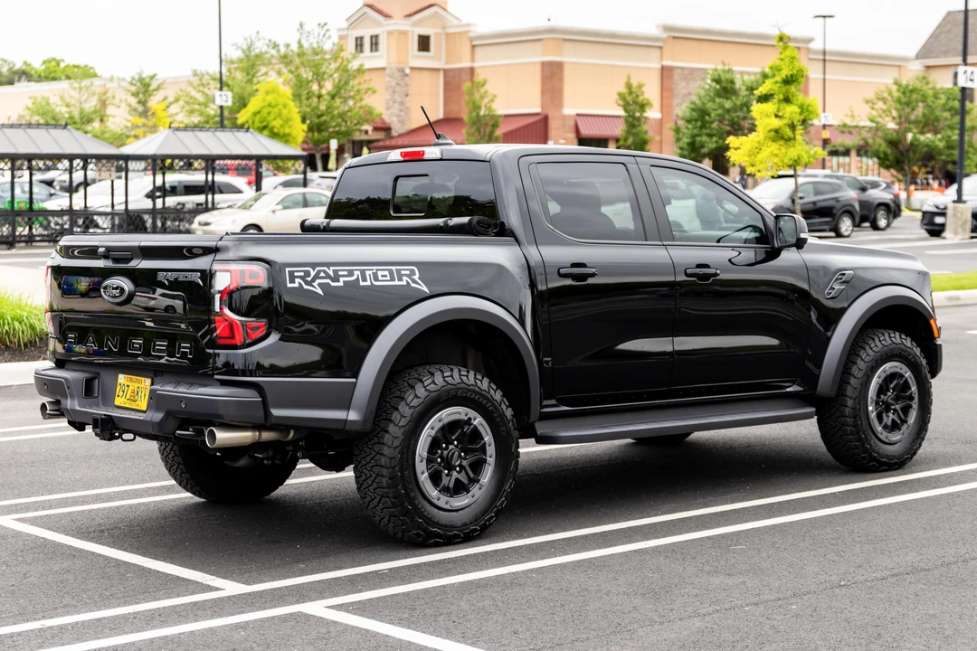 2025 Ford Ranger Raptor 5th Gen - Image 4 of 31