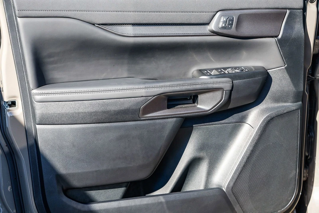 2025 Ford Ranger Raptor 5th Gen - Image 20 of 21