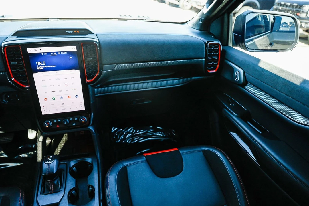 2025 Ford Ranger Raptor 5th Gen - Image 15 of 21