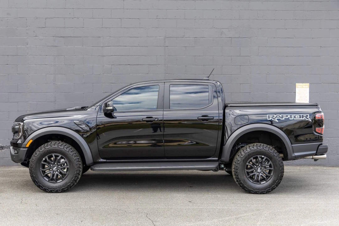 2025 Ford Ranger Raptor 5th Gen - Image 7 of 21