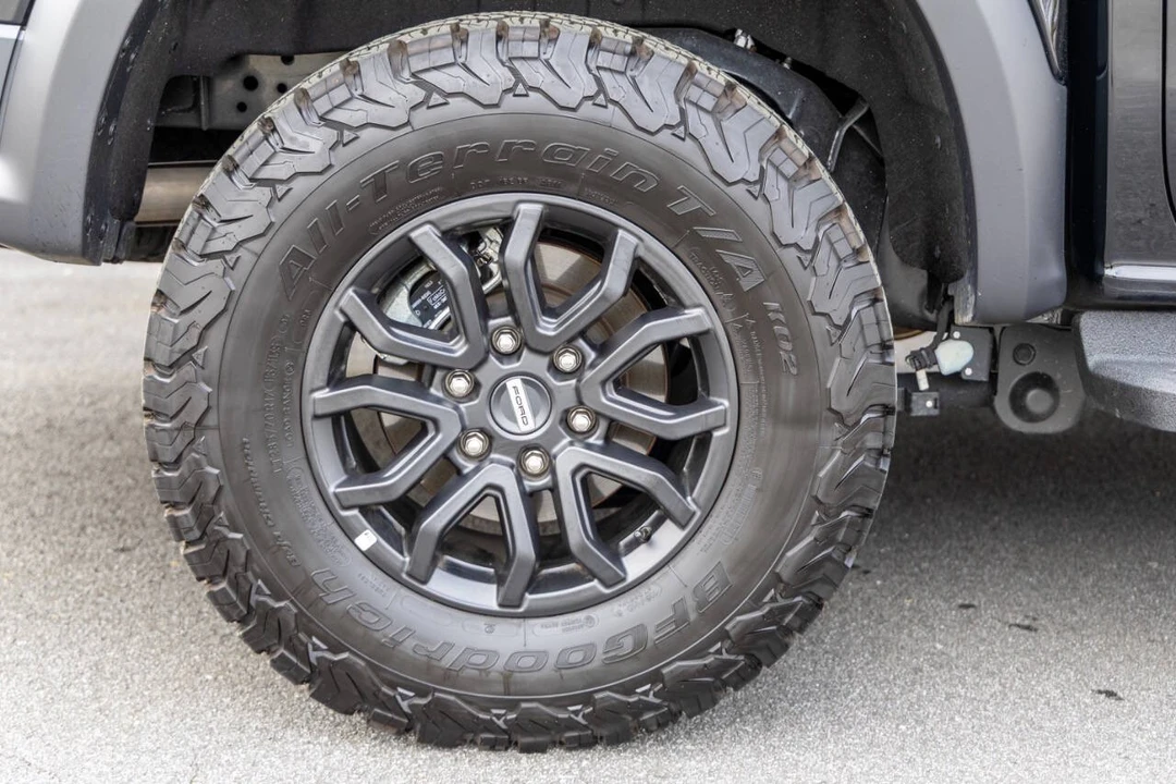 2025 Ford Ranger Raptor 5th Gen - Image 18 of 21