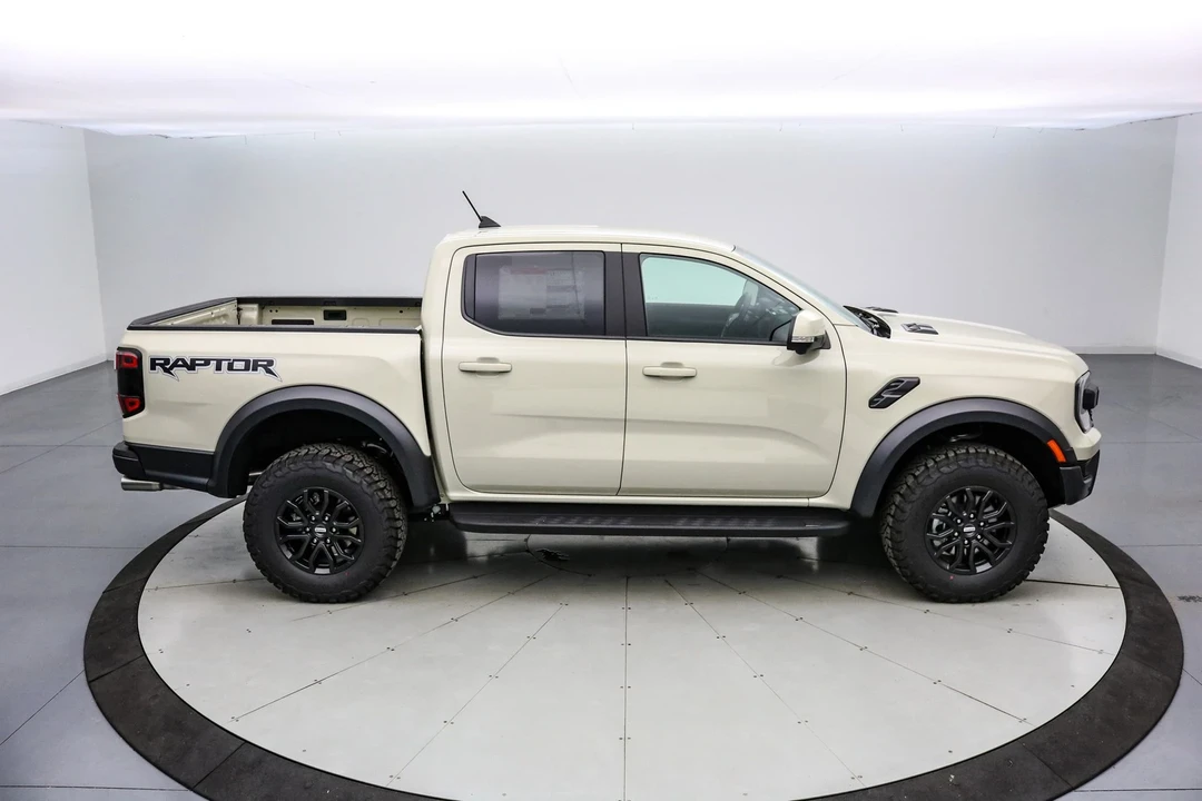 2025 Ford Ranger Raptor 5th Gen - Image 4 of 21