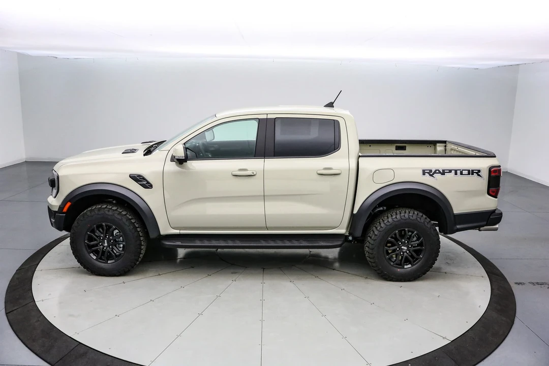 2025 Ford Ranger Raptor 5th Gen - Image 9 of 21