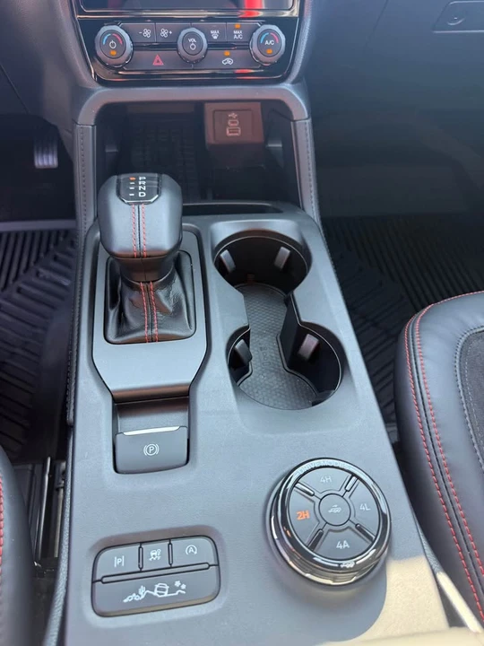2025 Ford Ranger Raptor 5th Gen - Image 13 of 16