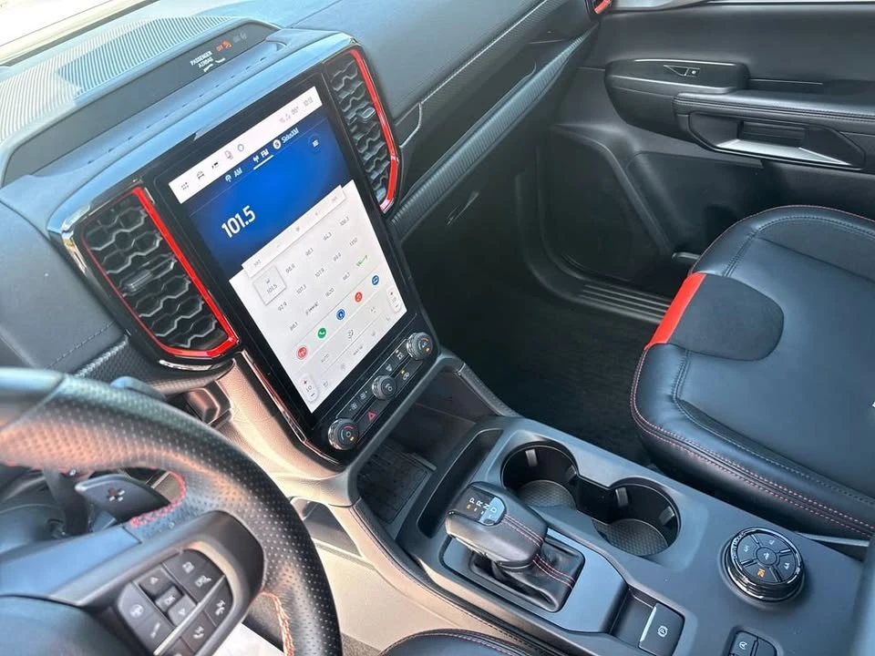 2025 Ford Ranger Raptor 5th Gen - Image 15 of 17