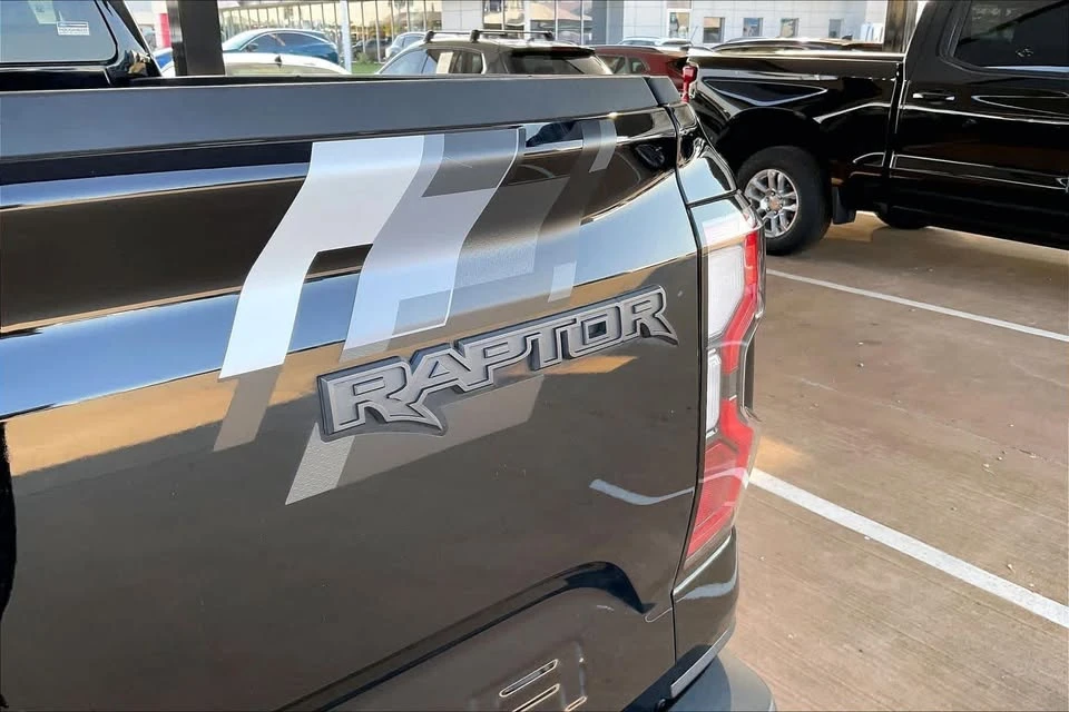 2025 Ford Ranger Raptor 5th Gen - Image 10 of 17