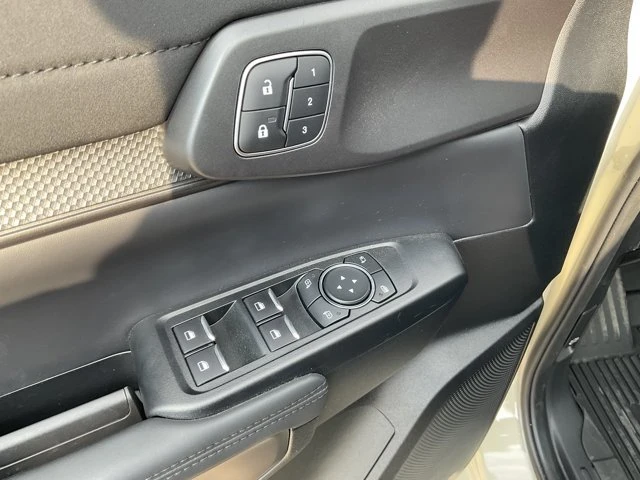 2025 Ford Ranger Raptor 5th Gen - Image 10 of 20