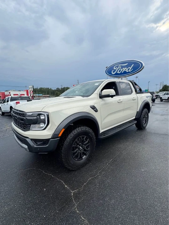 2025 Ford Ranger Raptor 5th Gen - Image 4 of 16