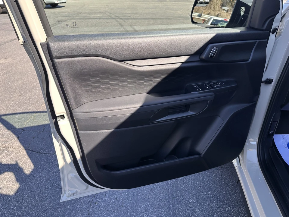 2025 Ford Ranger 5th Gen - Image 9 of 12
