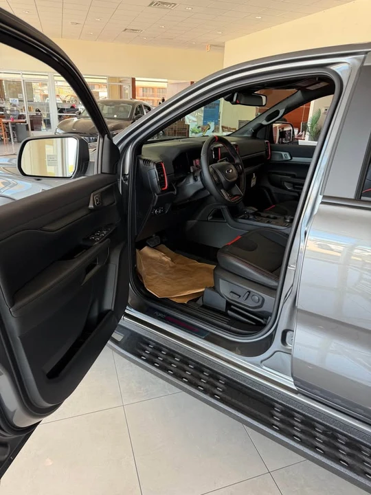 2025 Ford Ranger Raptor 5th Gen - Image 7 of 9