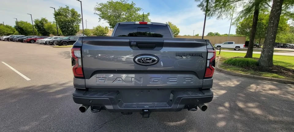 2025 Ford Ranger Raptor 5th Gen - Image 4 of 17