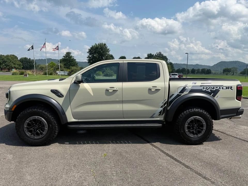 2025 Ford Ranger Raptor 5th Gen - Image 4 of 20