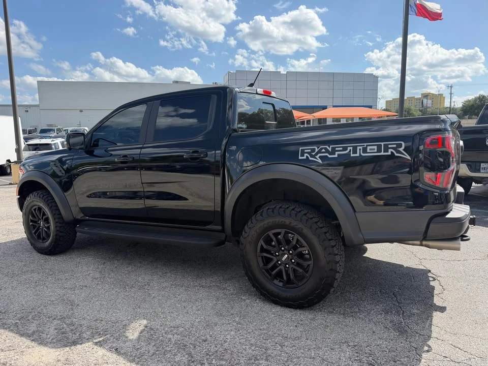 2025 Ford Ranger Raptor 5th Gen - Image 9 of 20