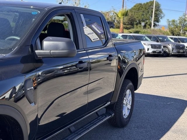 2025 Ford Ranger 5th Gen - Image 9 of 12