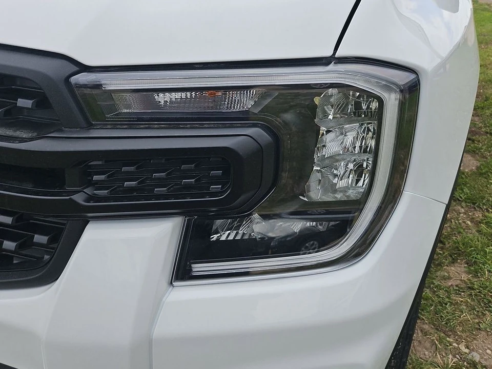 2025 Ford Ranger 5th Gen - Image 18 of 21