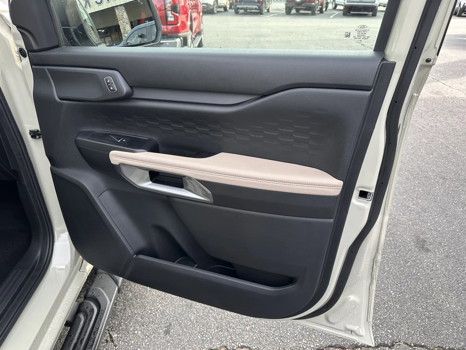 2025 Ford Ranger 5th Gen - Image 14 of 21