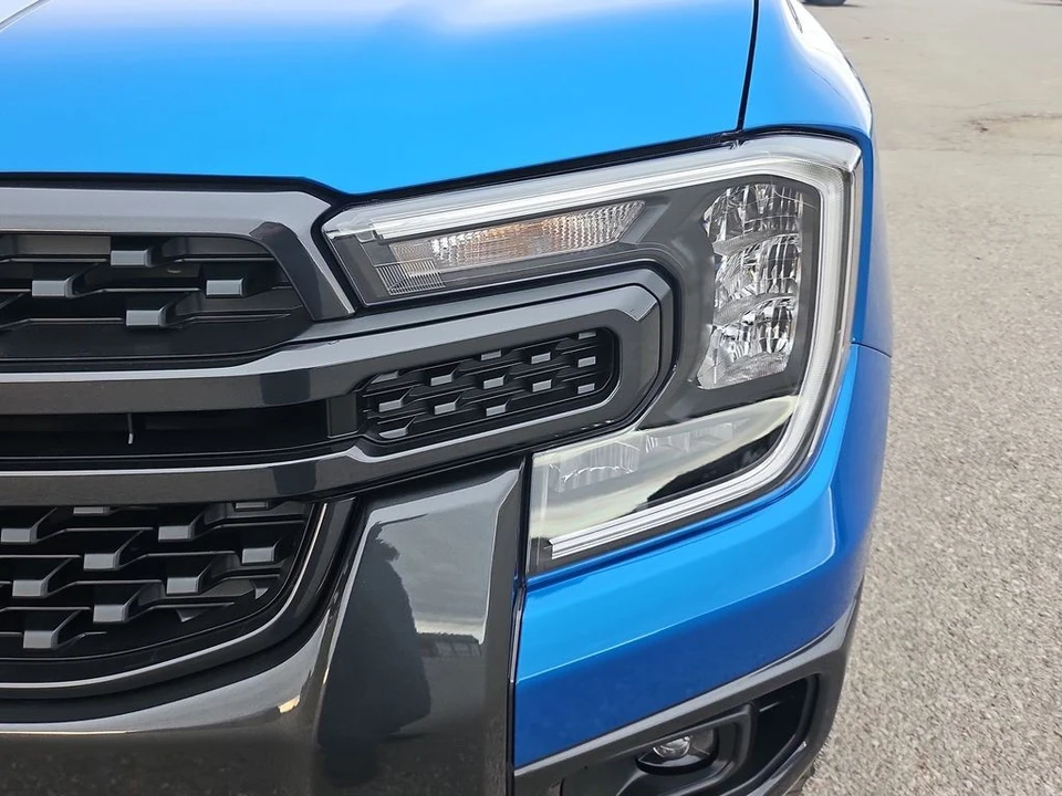 2025 Ford Ranger 5th Gen - Image 18 of 21