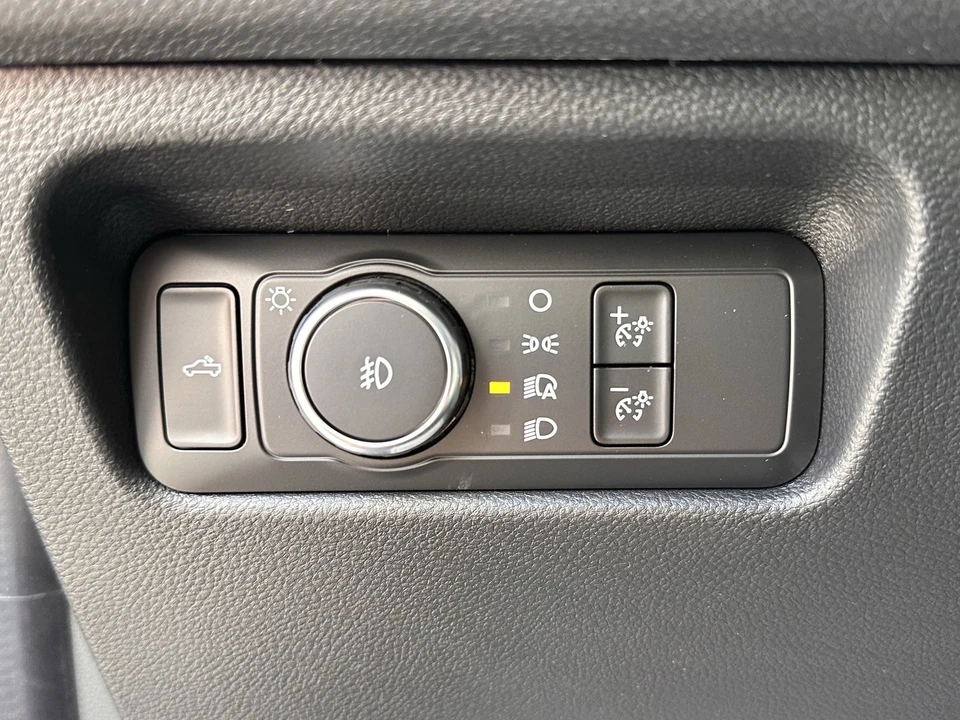2025 Ford Ranger 5th Gen - Image 17 of 21