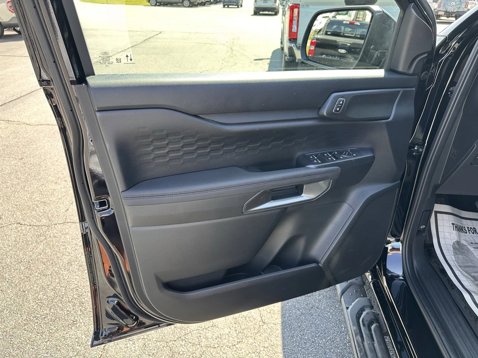 2025 Ford Ranger 5th Gen - Image 9 of 21