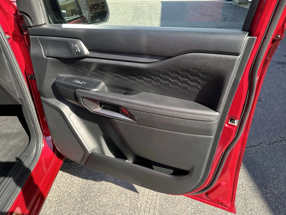 2025 Ford Ranger 5th Gen - Image 14 of 30