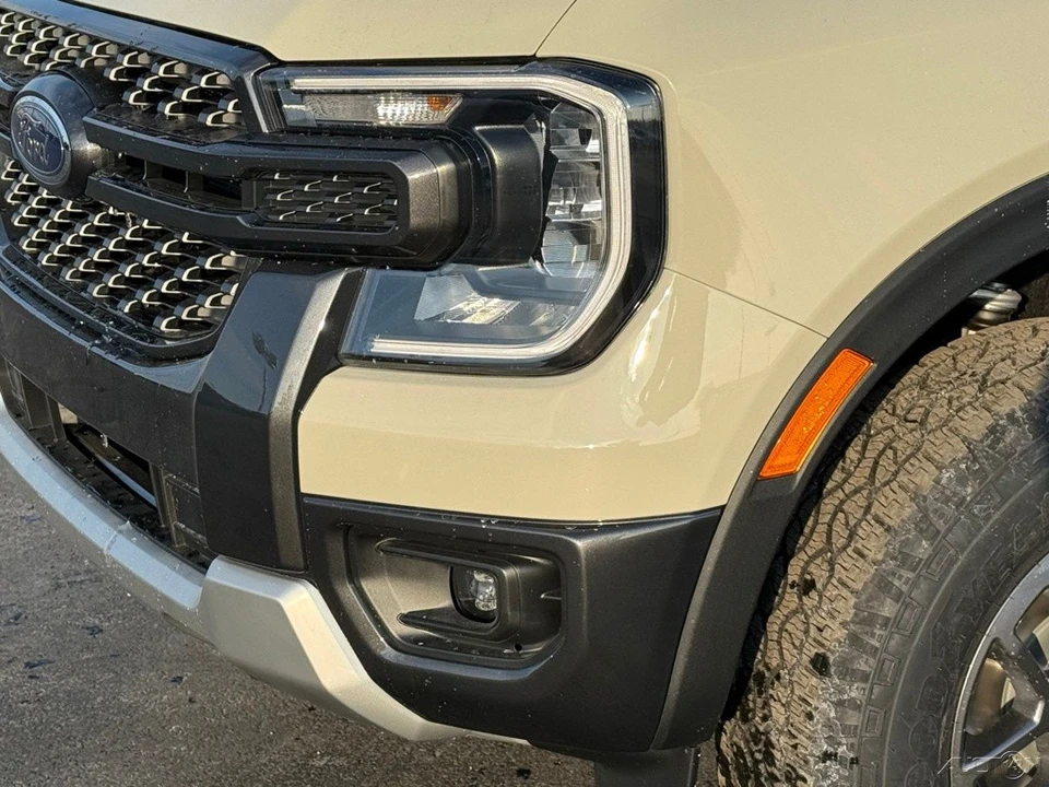 2025 Ford Ranger 5th Gen - Image 11 of 12