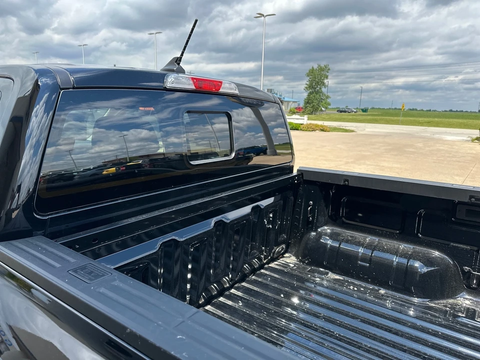 2025 Ford Ranger 5th Gen - Image 15 of 21