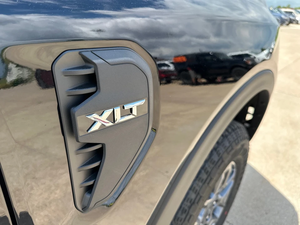 2025 Ford Ranger 5th Gen - Image 4 of 21